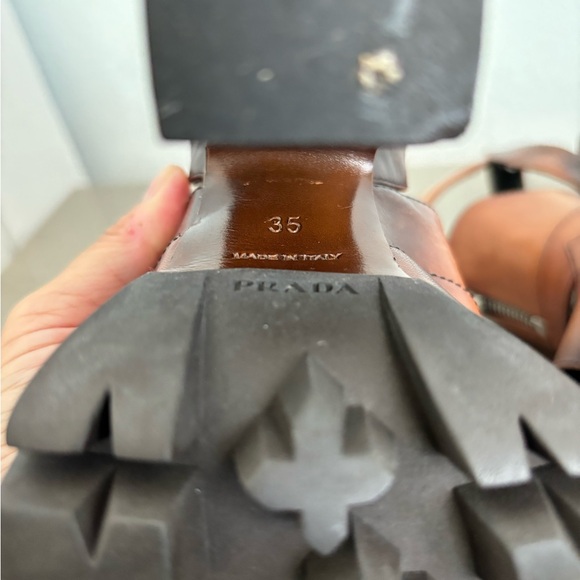 Prada
Monolith leather platform sandals - Picture 6 of 7